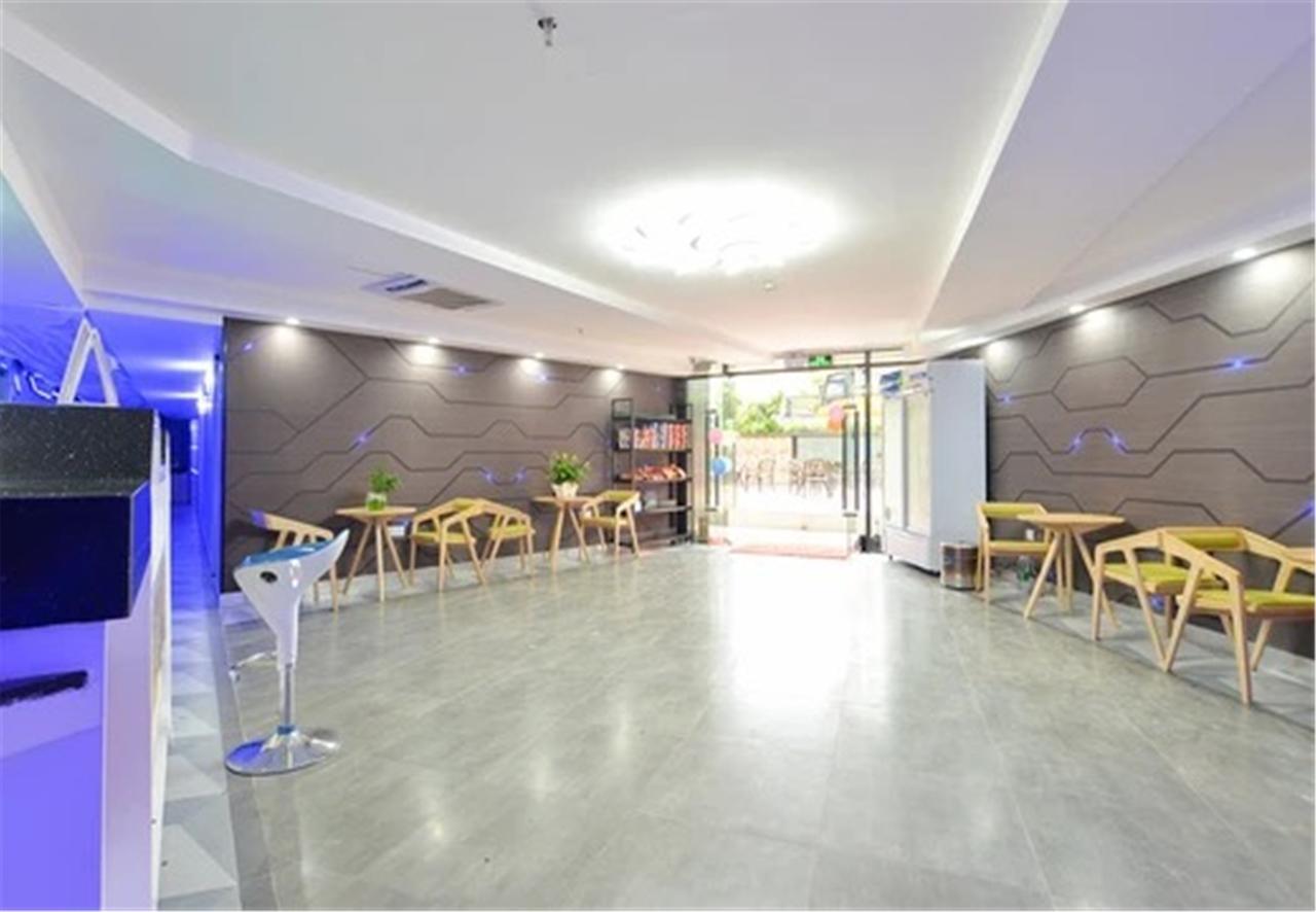 珠海筑梦者太空舱酒店水湾路店 外观 照片